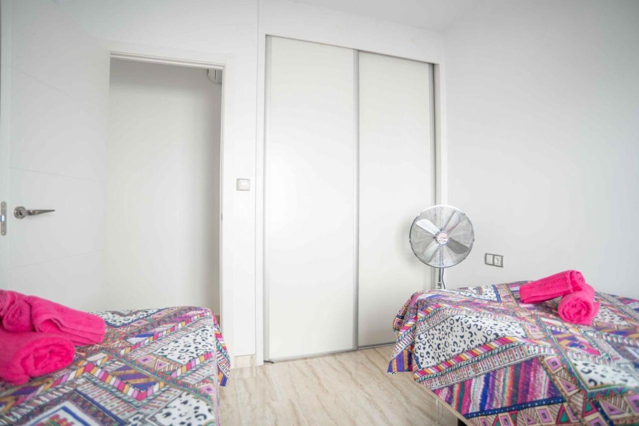 Beautiful Two Bedroom Apartment Next To The Beachfront Torre de la Horadada 外观 照片